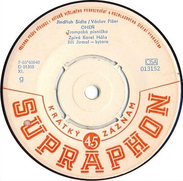 Oheň / Opuštěná Mercedeska