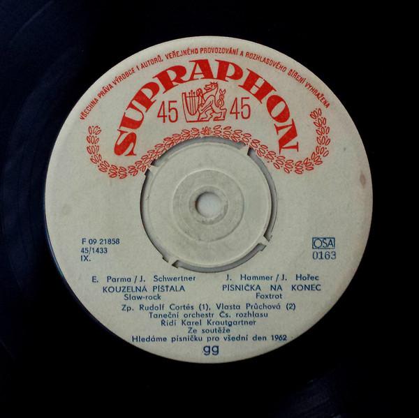 Kouzelná píšťala / Písnička na konec / Až nám bude dvakrát tolik / První vycházka feat. Vlasta Průchová, Milan Martin