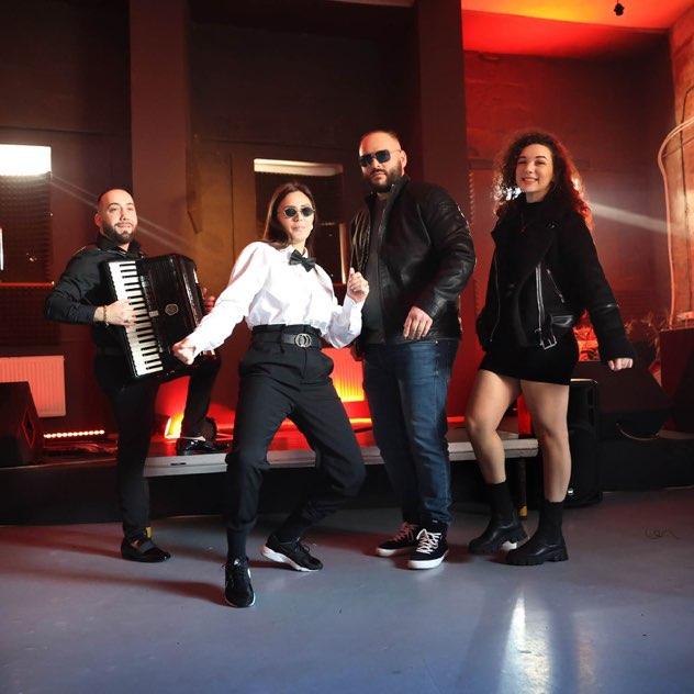 Ochutnaj svet feat. Fejbs