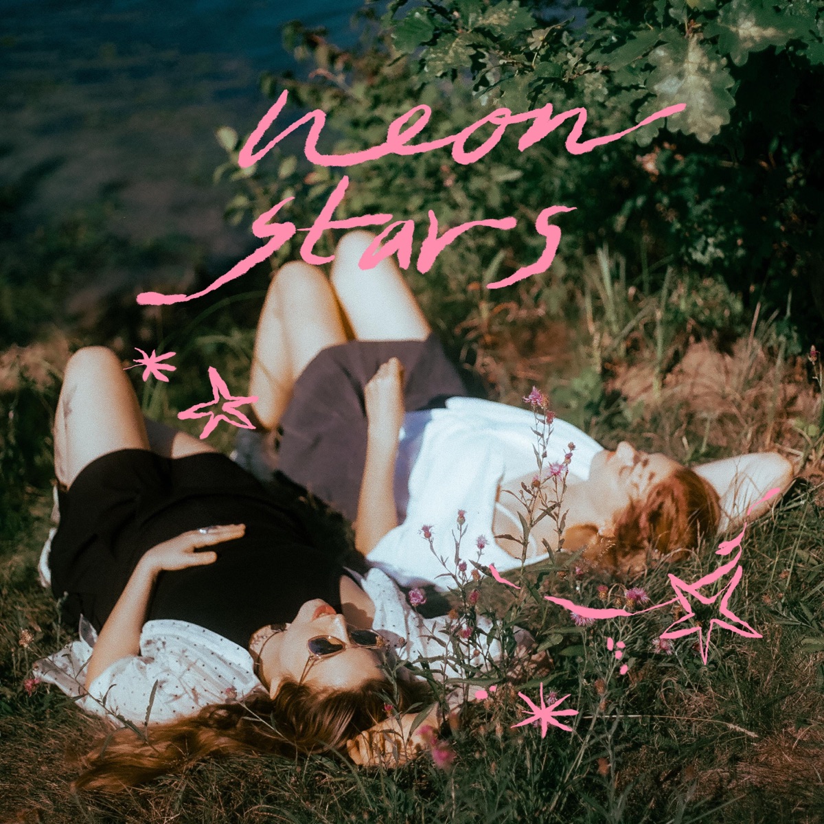 Neon stars