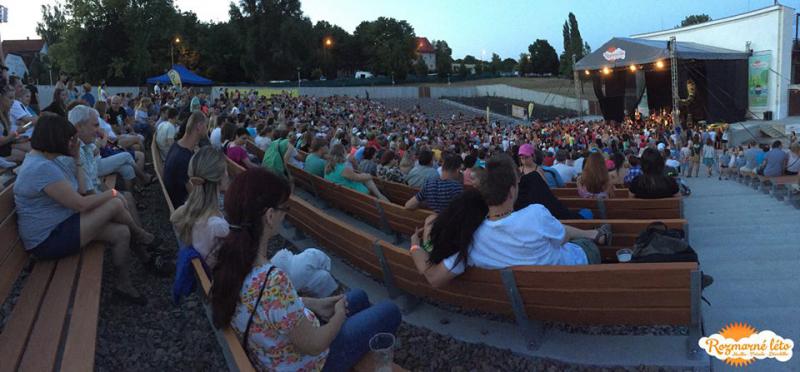 ROZMARNÉ LÉTO –  putovní multikulturní festival pro celou rodinu!  Už podruhé si můžete vybrat svůj způsob léta