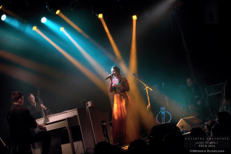 Katku Knechtovú čaká nabitá jeseň, pripravuje nový singel, album aj turné