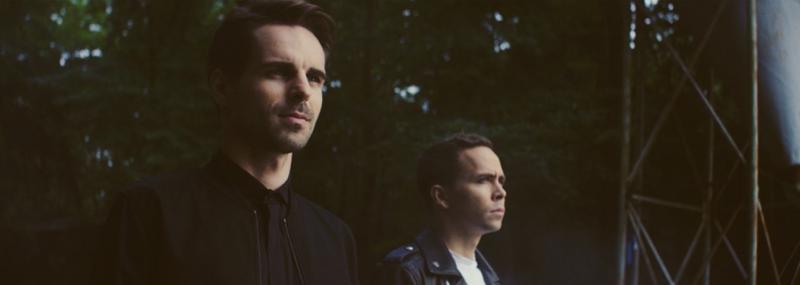 Skupina Slza představuje silnou píseň a emotivní videoklip POUTA Už za několik týdnů odstartuje podzimní Katarze TOUR 2016 a pro fanoušky připravila výjimečnou fotoknihu