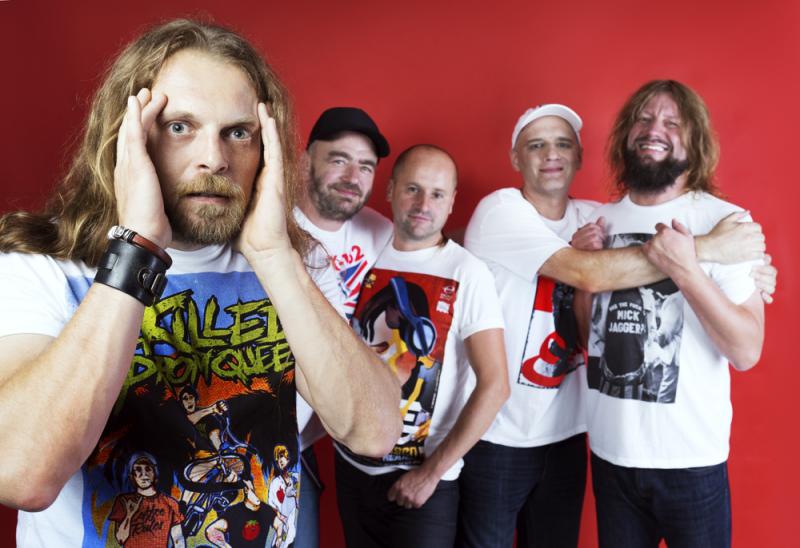 Harlej vyjíždí na turné s novou skladbou a klipem