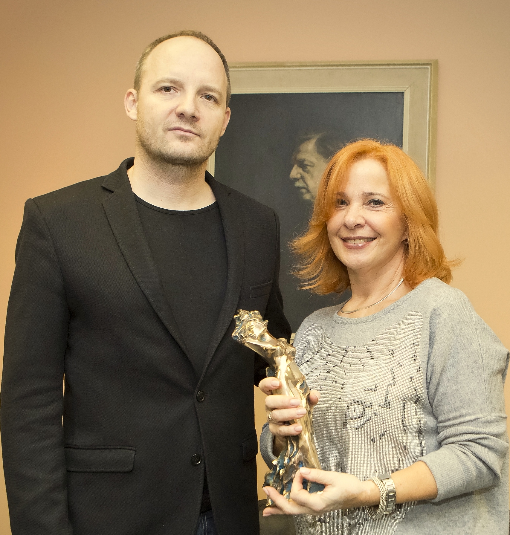 Kamila Magálová si dodatočne prevzala cenu SOZA pre svojho starého otca