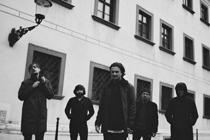 Billy Barman ohlašují svoje třetí album videosinglem Sloboda