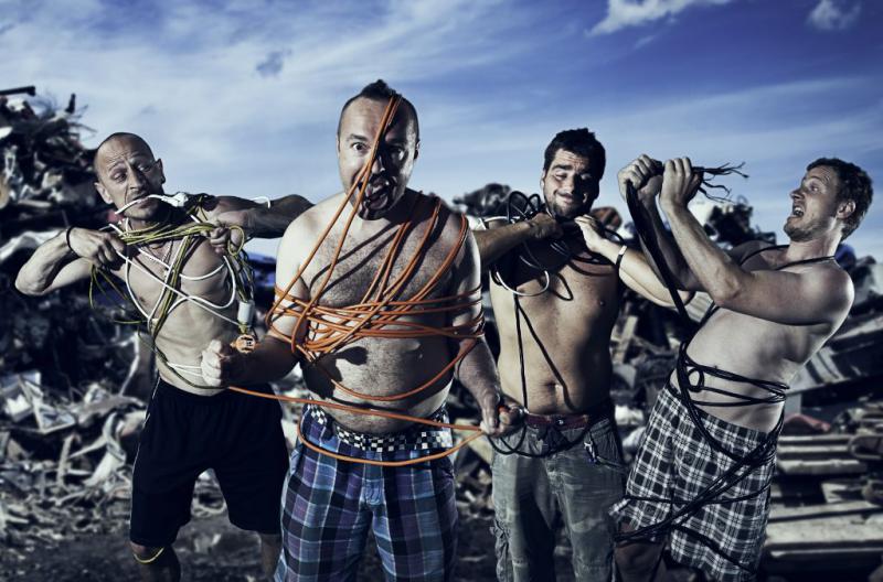 WOHNOUT ZAHAJUJE TURNÉ BEZ ELEKTRIKY 