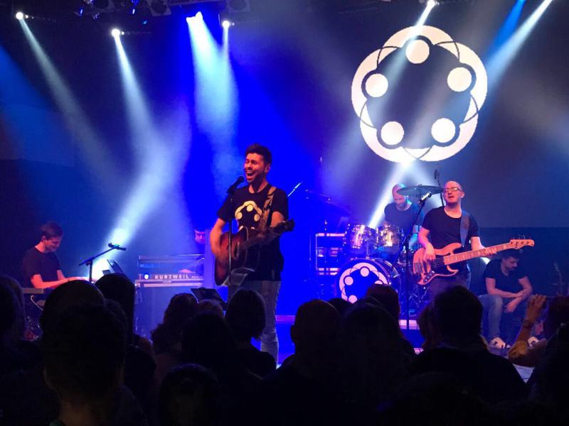 Adam Ďurica odštartoval SPOLU TOUR dvoma koncertmi v Česku a už sa teší na slovenských fanúšikov! 