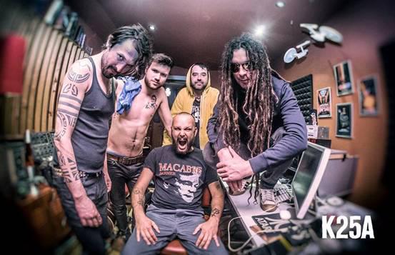 Kurtizány z 25. avenue zahrají před Rammstein