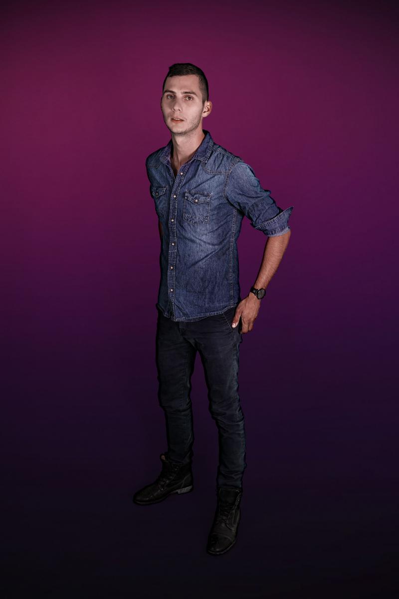 Charizmatický Tadeáš vydáva videoklip k singlu Dievčatá! 