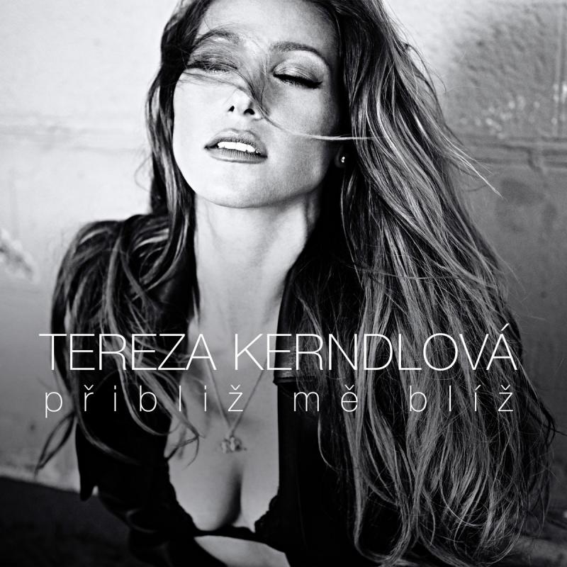 TEREZA KERNDLOVÁ SI LÉTO UŽÍVÁ: DO SVĚTA POSÍLÁ NOVÝ SONG I S KLIPEM (PO NĚKOLIKA LETECH!)