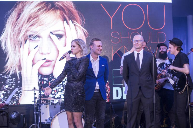 EMMA DROBNÁ pokrstila svoj debut You Should Know