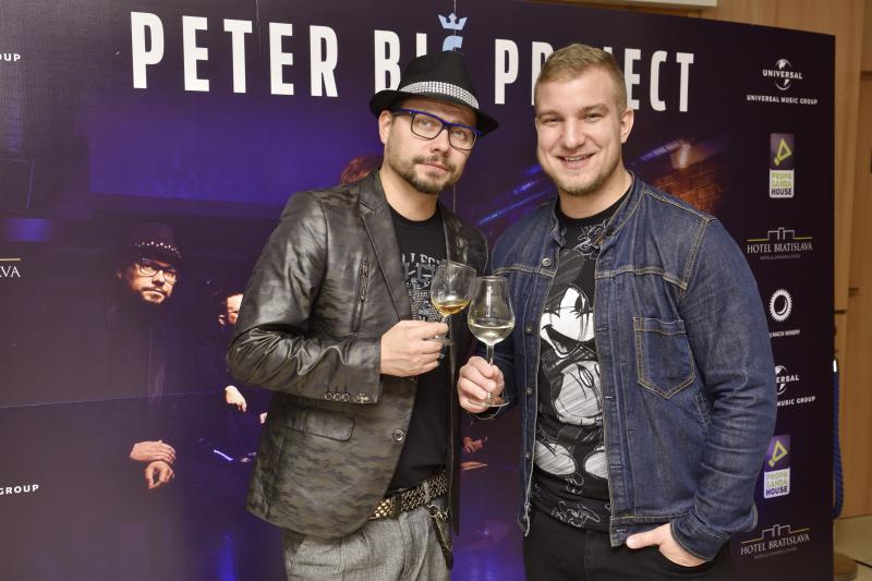 Nový album skupiny Peter Bič Project 'Dream' pokrstil Vladimír Kobielsky páperím