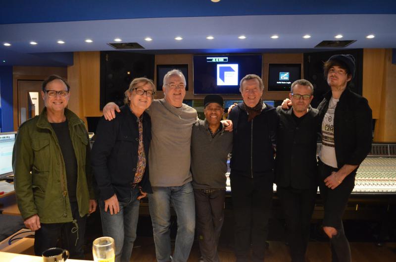 Paul McCartney půjčil Mirovi Žbirkovi muzikanty