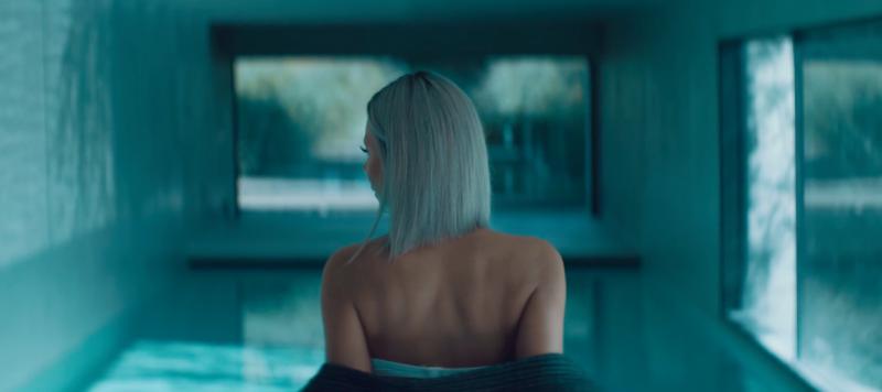 Zpěvačka Giudi představuje výpravný klip ke skladbě INTO THE WOODS