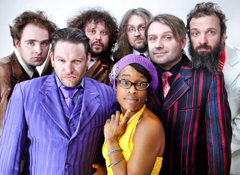 Funky legenda Monkey Business oslávi v Ateliéri Babylon 15-te narodeniny!