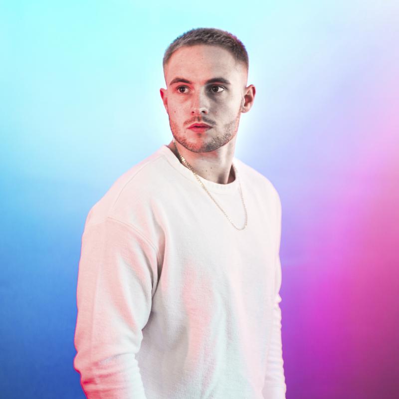 HANK z Atmo Music se na novém singlu vrací k osvědčené spolupráci s Jakubem Děkanem