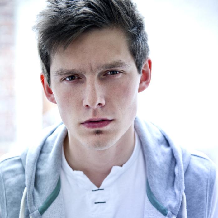 Pavel Callta rozšíří stáj Warner Music. YT fenomén vydá album už za měsíc