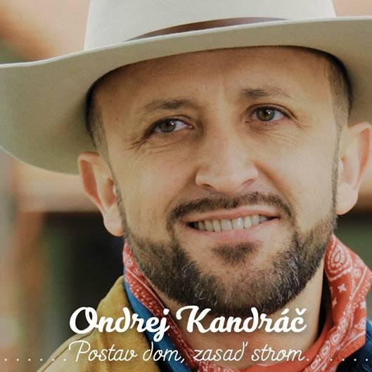 Ondrej Kandráč predstavuje novinku, ktorá vás postaví na nohy - Postav dom, zasaď strom!