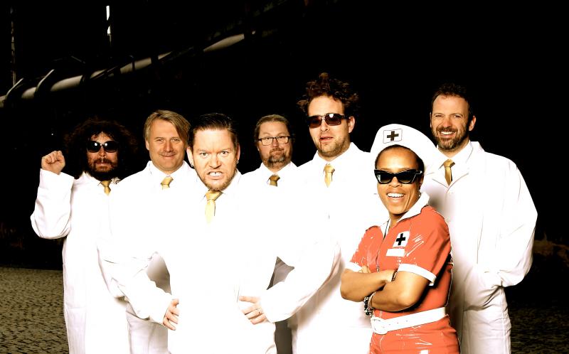 Monkey business a jejich sex and sport? Never! Už příští týden! Album pokřtí v den vydání na svém narozeninovém koncertu