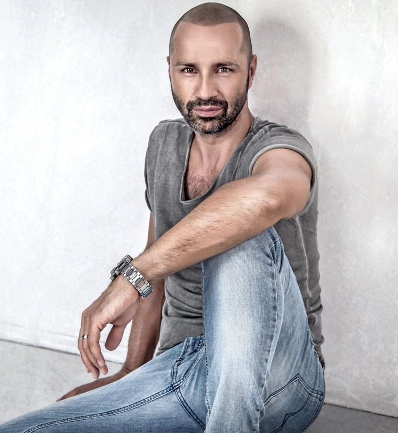 Robo Opatovský pripravil na leto remix úspešnej skladby 'Tancuj'