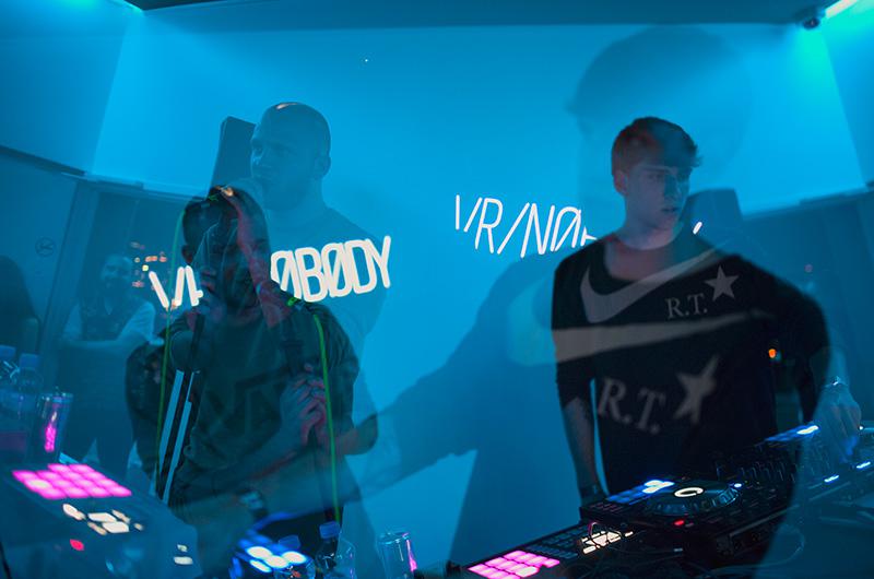 Downtempoví VR/NOBODY vydali očekávané debutové album YET