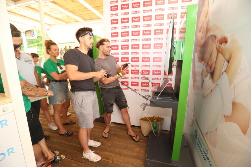 Honza Kopečný relaxuje v Karlových Varech pořádným jídlem