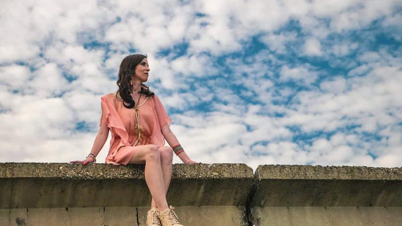 Speváčka Patrícia Galbi debutuje singlom Ten feeling