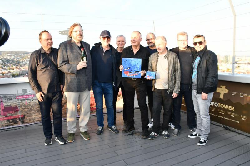 Skupina Elán pokřtila svoje album Najvyšší čas ve výšce 95 metrů