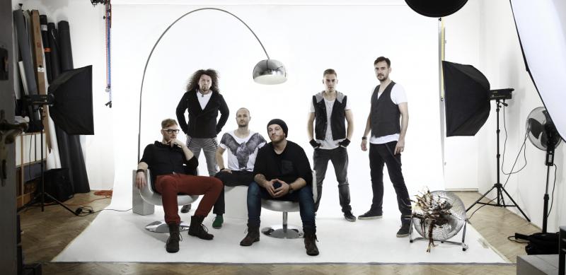 EDDIE STOILOW dnes zahraje na festivalu Votvírák 2015