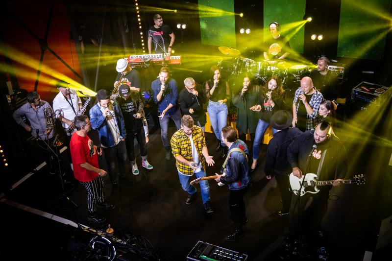 Fantastická šou aj vokálna ľudovka! Záverečná časť relácie 3 pódiá vás úplne odrovná