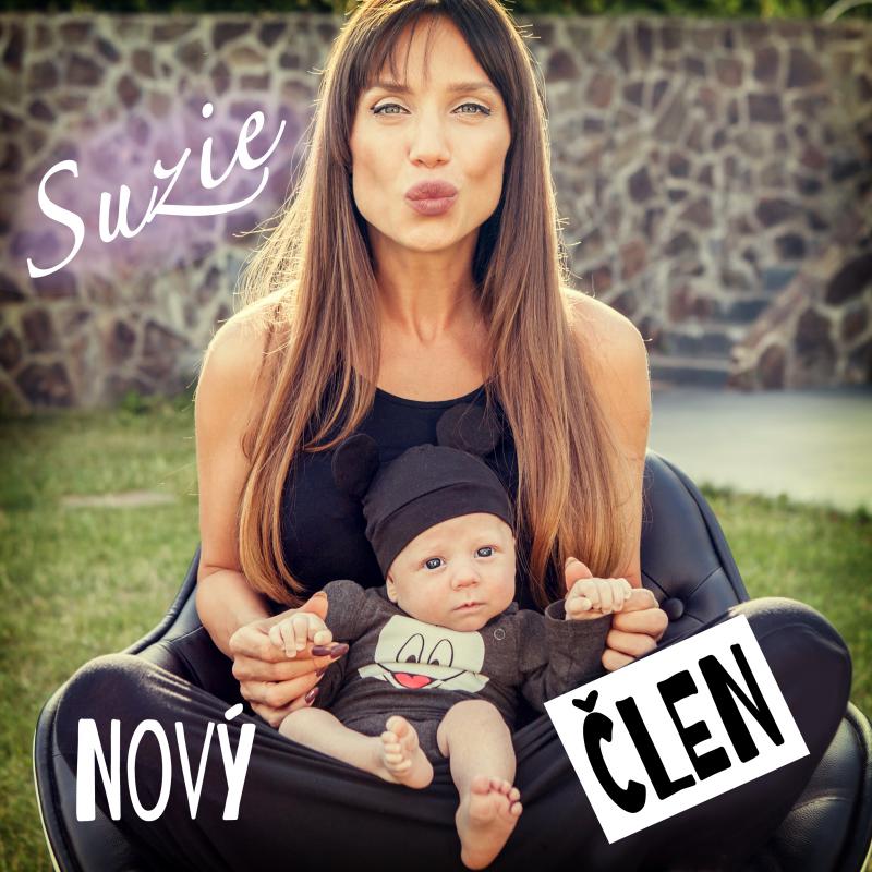 Speváčka Suzie Hroncová oslavuje materstvo pozitívnou skladbou ''Nový člen''