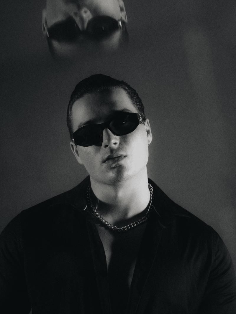 Marco Lauren vydal singl Papírový srdce