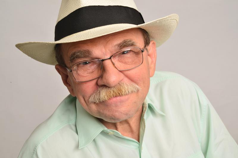 Největší hity Jaroslava Uhlíře pro malé i velké vycházejí na 2 samostatně koncipovaných albech