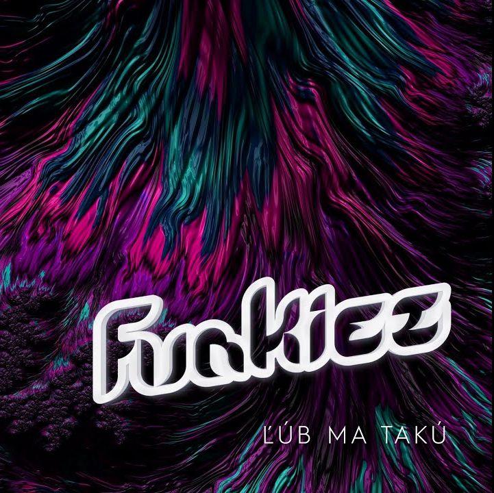 Skupina Funkiez má nový letný hit Ľúb ma takú, ktorý oslavuje prirodzenú ženskú krásu