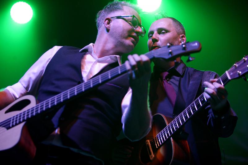 Skupina HEX pokrstila unikátny songbook a live CD!