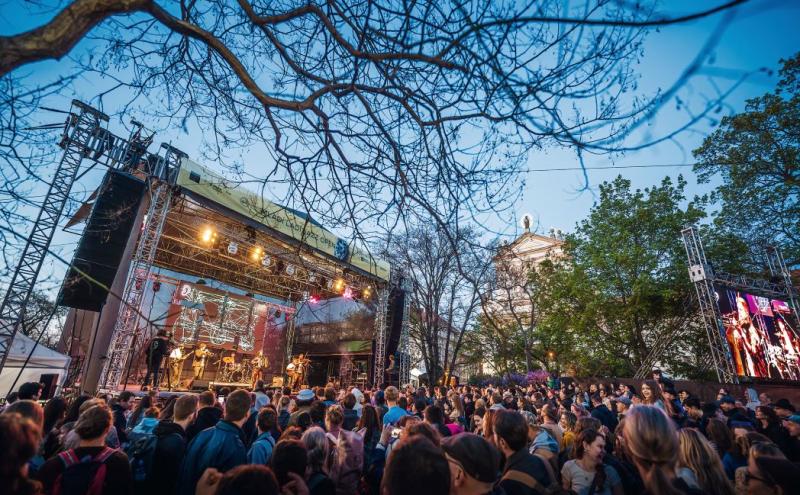 Mladí ladí jazz zvou zdarma na Karlovo náměstí na Jazzanovu nebo Prago Union