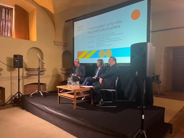 Mezinárodní konference završila výzkum věnovaný dopadu pandemie covidu na kulturní sektor a změny v jeho fungování a pojmenovala aktuální výzvy
