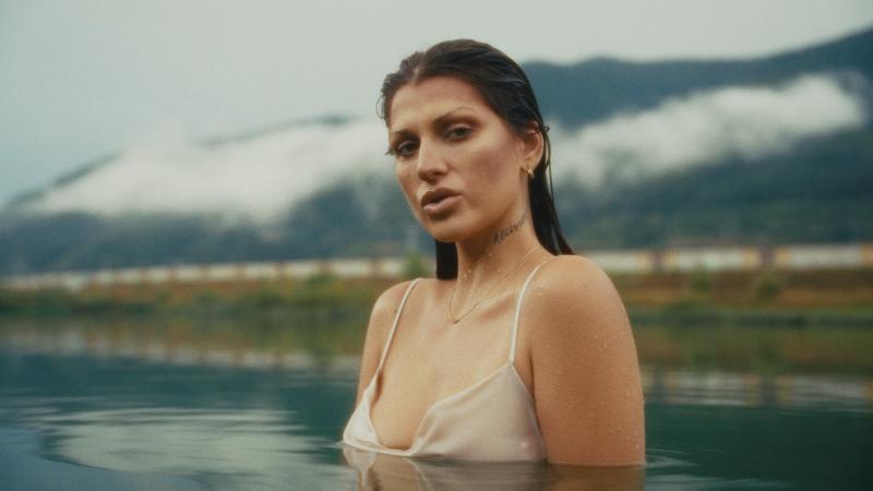 Speváčka Tajči Gali vydáva emotívnu novinku s názvom Dnes už viem