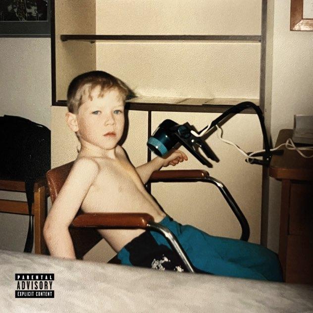 MANIAK vydal album Babushka Traphouse